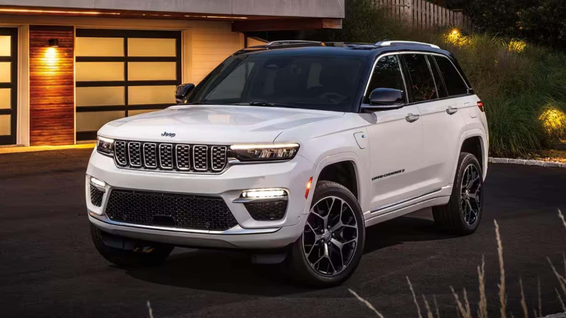 2024 Jeep Grand Cherokee Cover Image