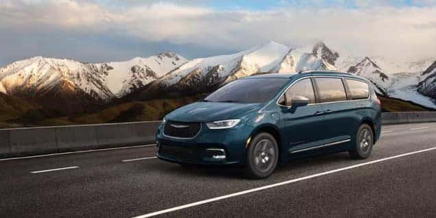 2024 Chrysler Pacifica Plug-in Hybrid Exterior