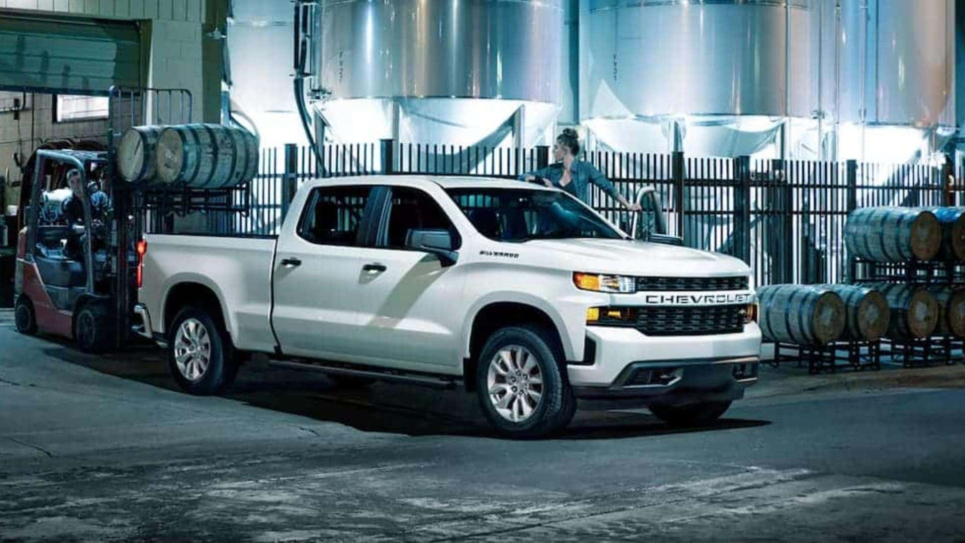 2025 Chevy Silverado 1500 managing heavy loads
