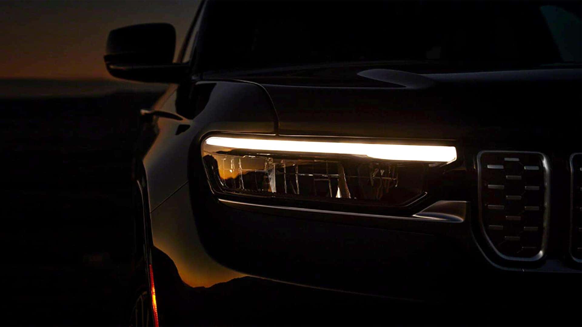 2026 Jeep Grand Cherokee exterior lighting visibility