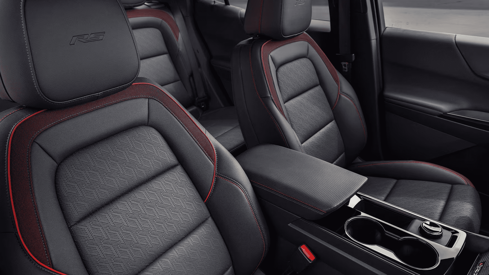 2026 Chevy Equinox interior and cargo dimensions illustration