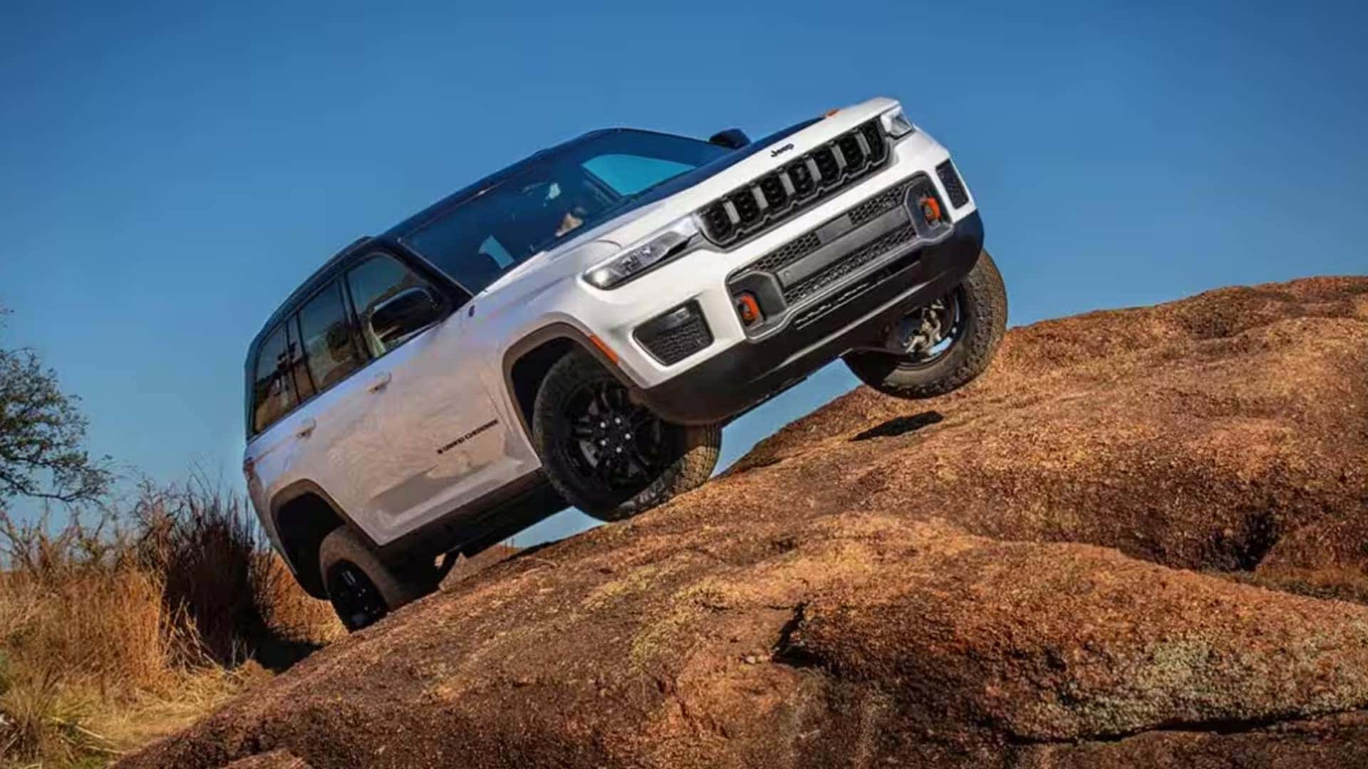 2026 Jeep Grand Cherokee capability and towing