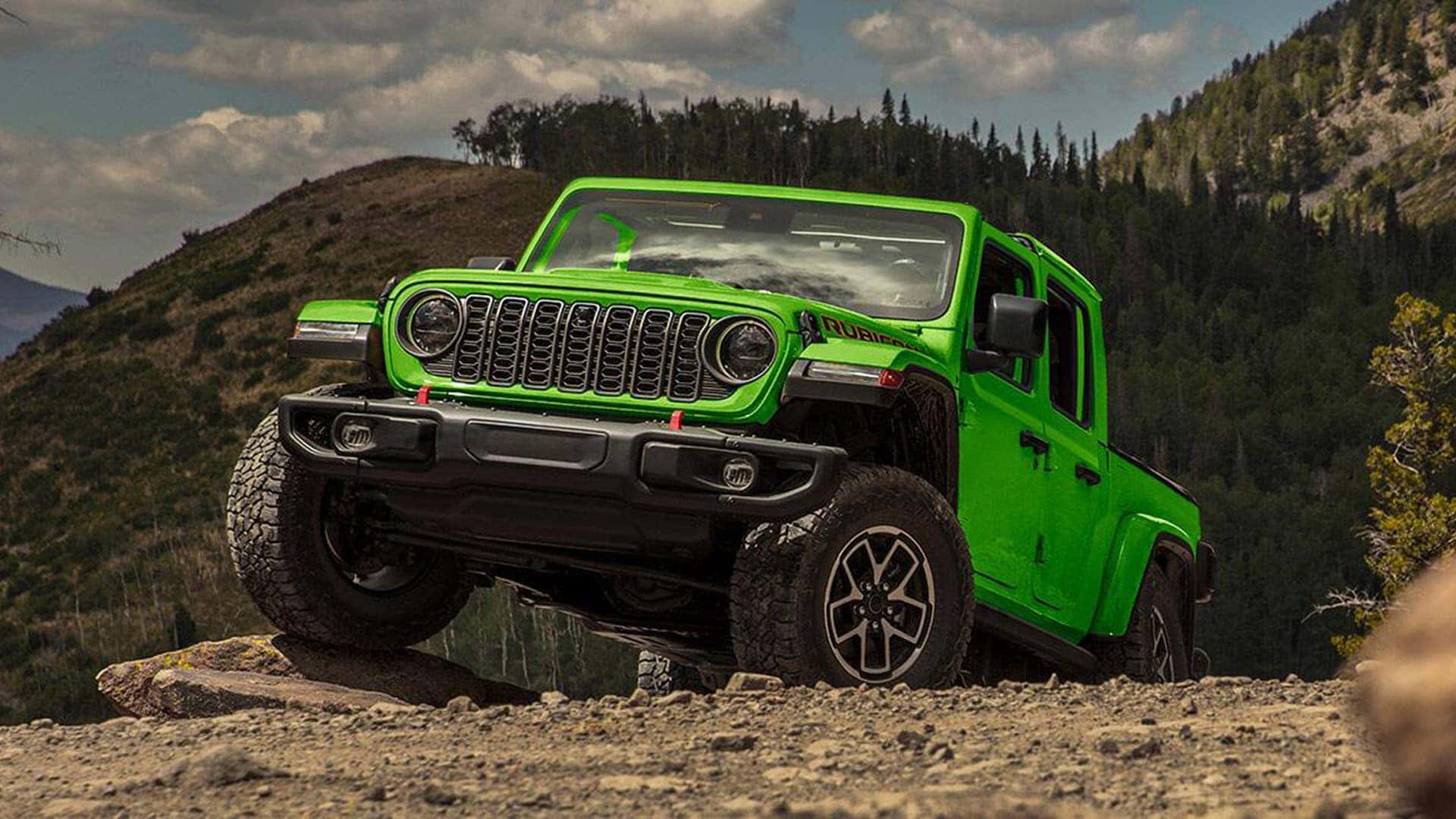 https://di-uploads-pod6.dealerinspire.com/siddillonautogroup/uploads/2026/02/8-26-Jeep-Gladiator-Ext-Specs.jpg