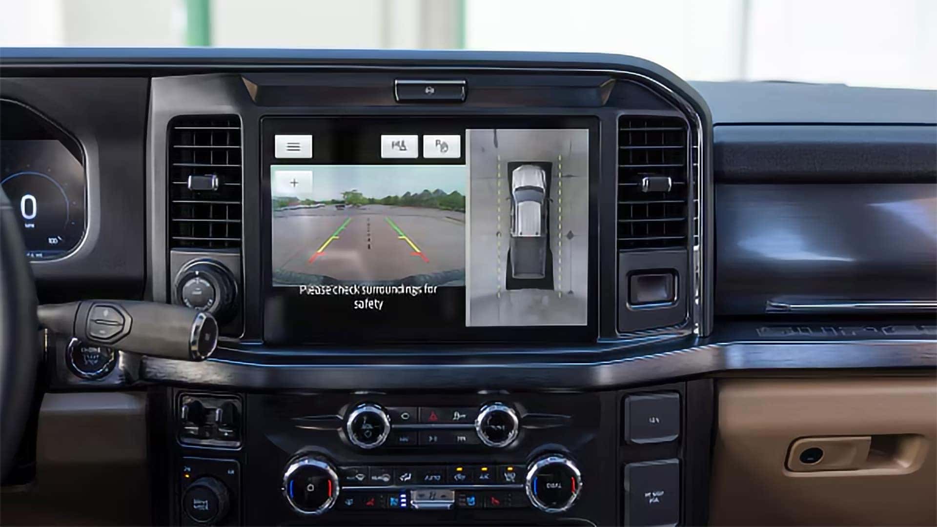 2026 Ford F-350 Super Duty infotainment screen displaying towing camera views and backup guidance