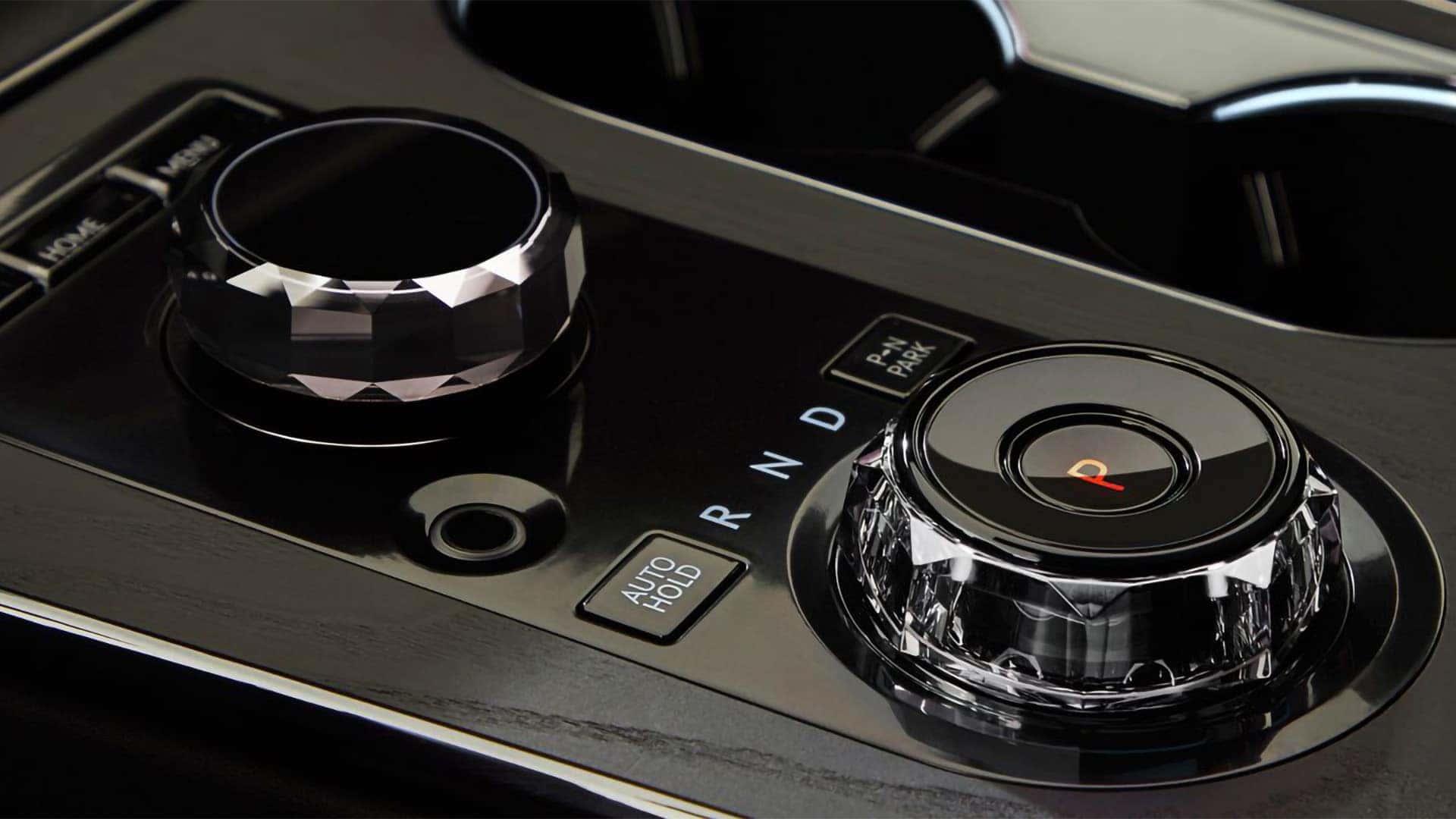 Crystal-style gear selector and rotary controls in the 2026 Genesis GV80 luxury SUV