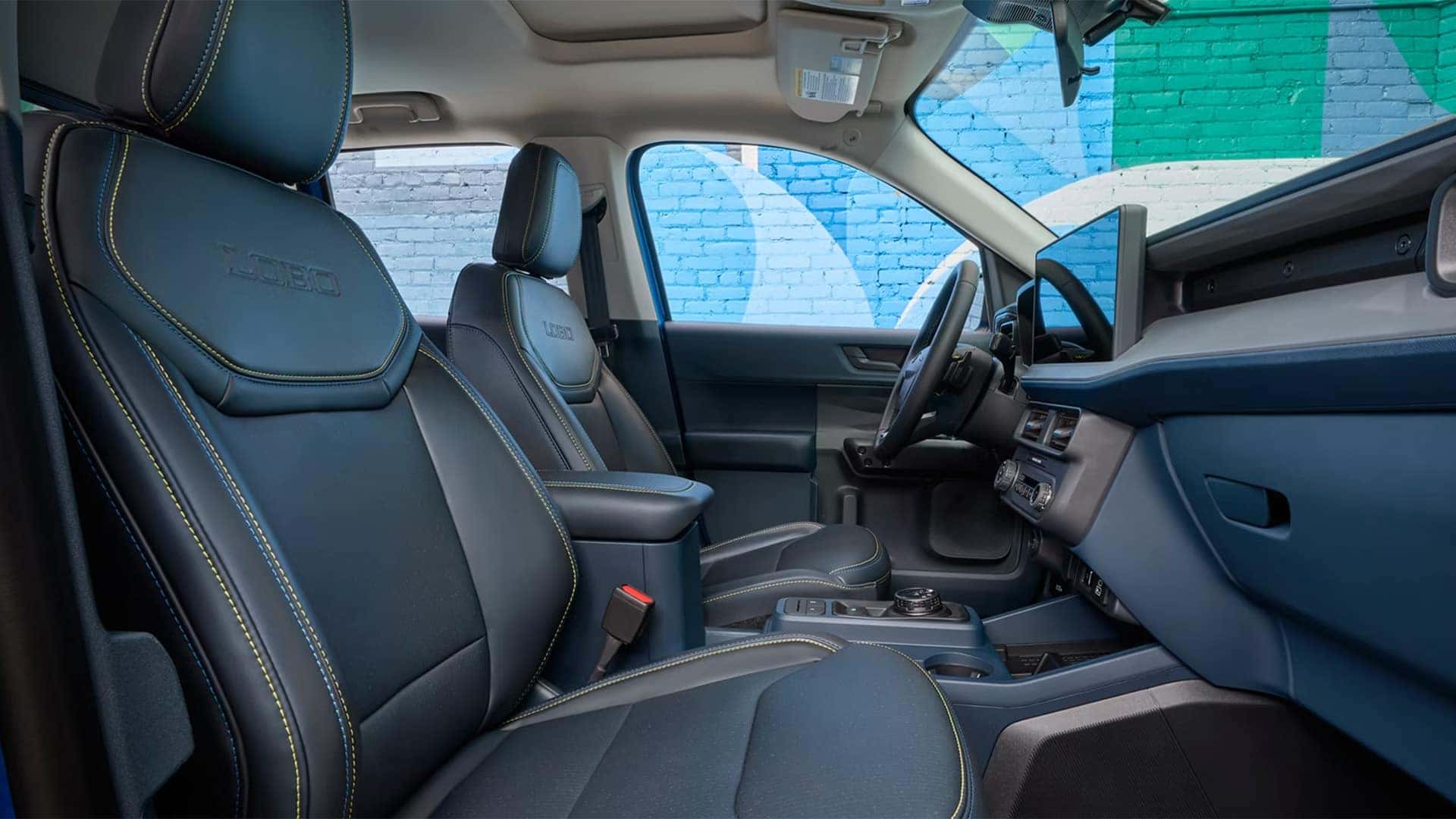 Front seats and dashboard of a 2026 Ford Maverick Lobo