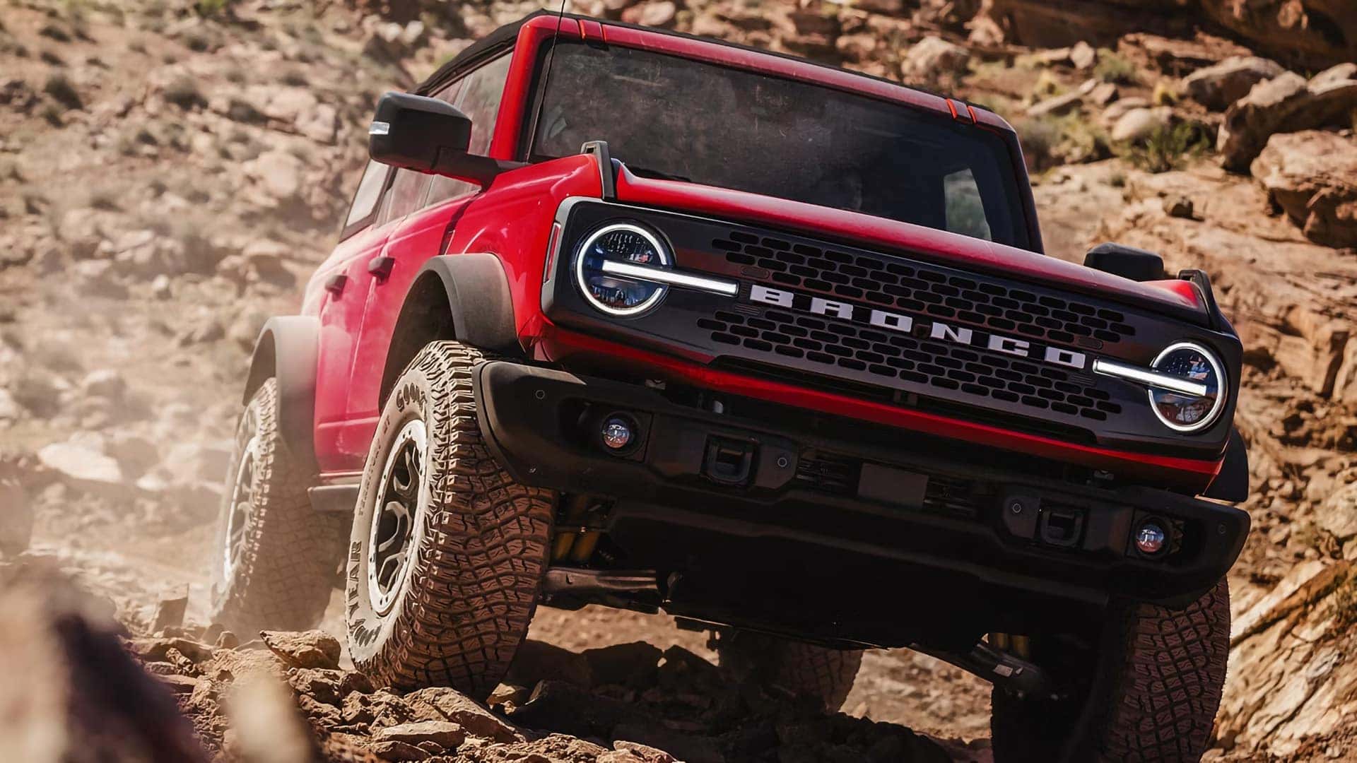 Wheel and all-terrain tire design on a 2026 Ford Bronco