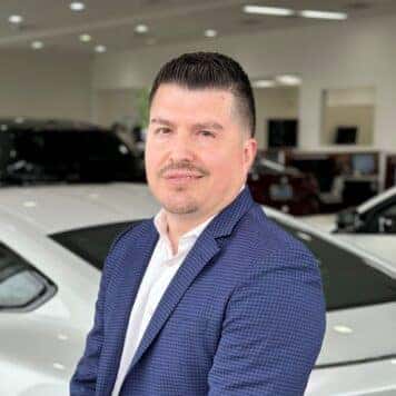 Armando Cisneros