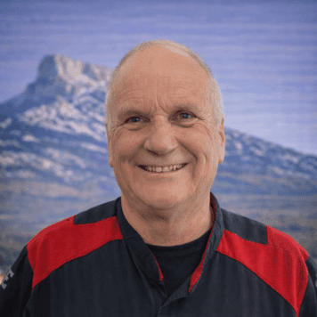 Clyde Holtsman